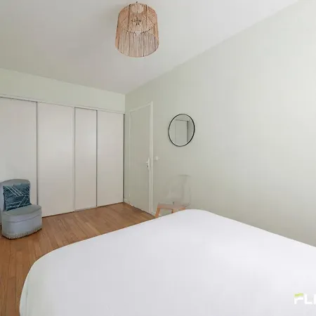 Elegant In T3 15th Near Parc Brassens Holiday home Paris